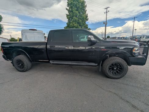 Used 2020 RAM 3500 Laramie AWD/4WD image 2