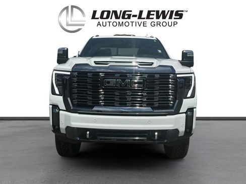 Used 2024 GMC Sierra 2500 Denali Ultimate AWD/4WD image 11