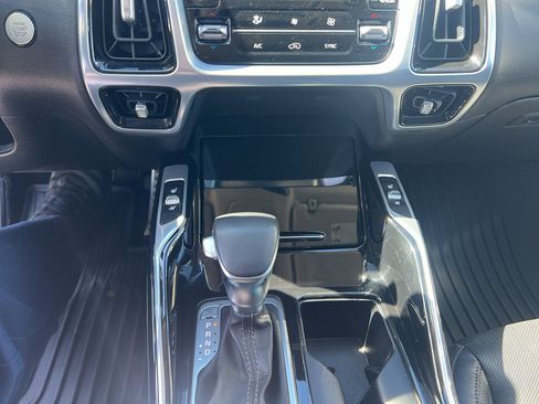 Used 2021 Kia Sorento SX Prestige image 22
