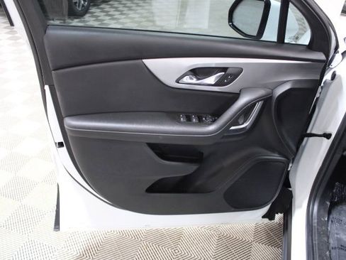 Used 2023 Chevrolet Blazer LT image 15