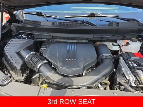 Used 2024 Chevrolet Traverse LT FWD image 30