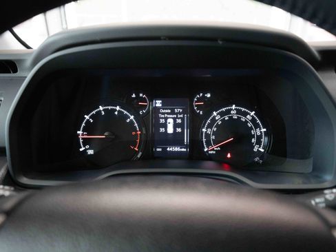 Used 2024 Toyota 4Runner SR5 image 16