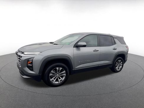 Used 2025 Chevrolet Equinox LT image 8