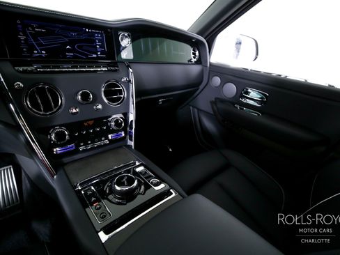 Certified 2025 Rolls-Royce Cullinan image 14