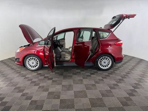 Used 2013 Ford C-MAX SEL FWD image 17