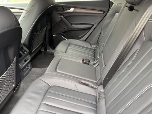 Certified 2024 Audi Q5 2.0T Premium image 24