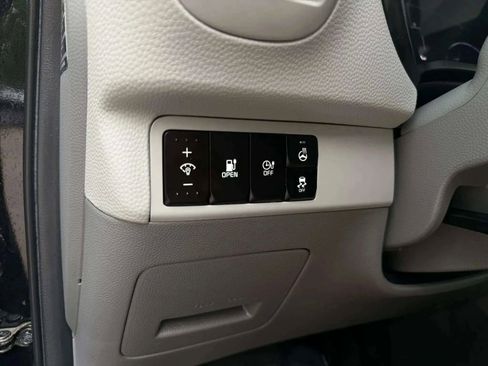 Used 2017 Kia Soul EV image 29