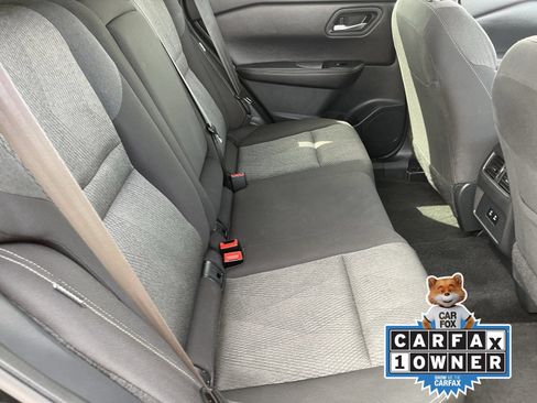 Used 2025 Nissan Rogue SV AWD/4WD image 14