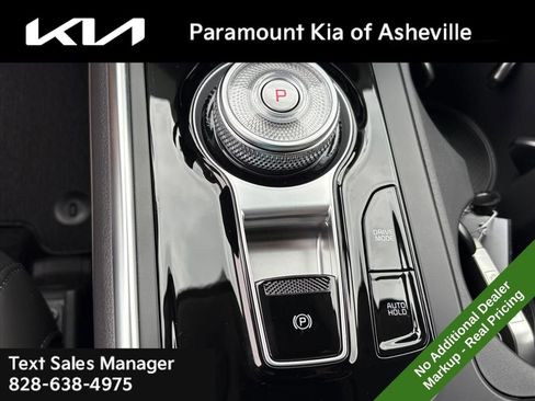 New 2026 Kia Carnival EX image 26