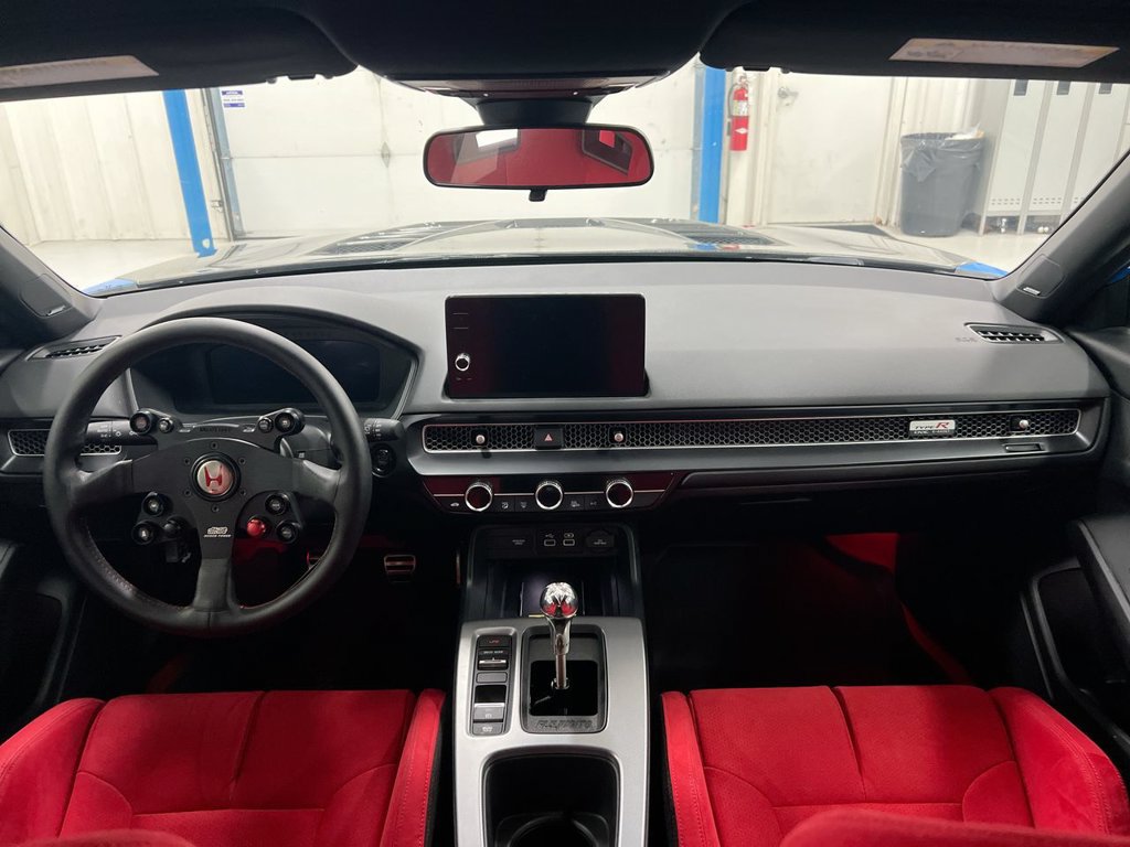 Used 2025 Honda Civic Type R image 10