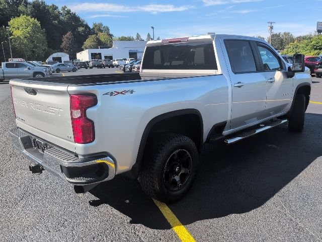 Used 2023 Chevrolet Silverado 2500 LT w/ Convenience Package AWD/4WD image 5