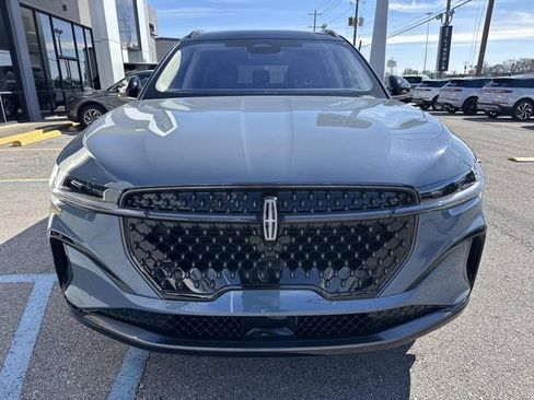 New 2026 Lincoln Nautilus Reserve w/ Jet Appearance Package image 2