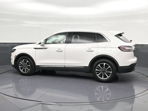 Used 2023 Lincoln Nautilus Reserve FWD image 8