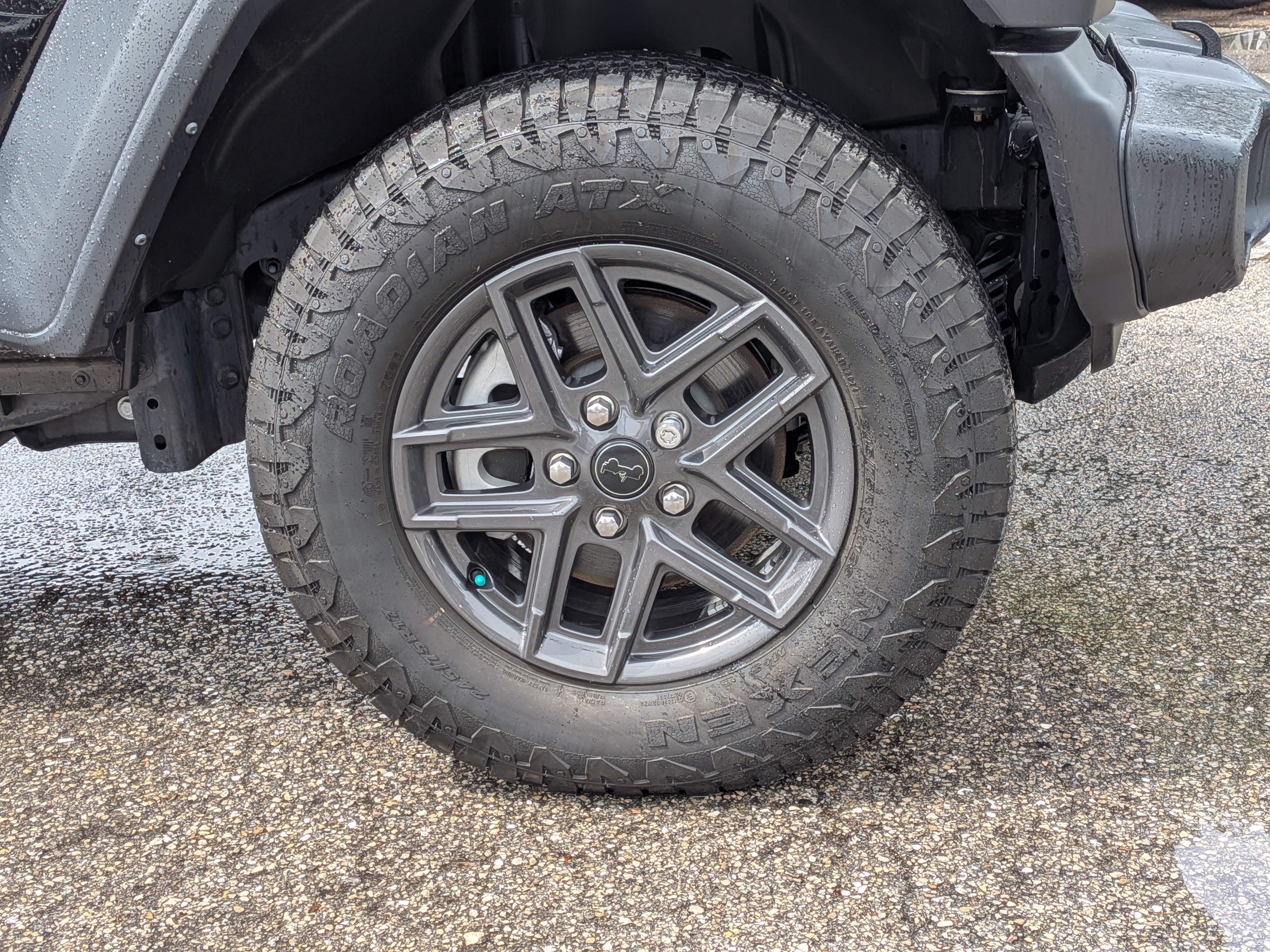 Used 2024 Jeep Wrangler Sport AWD/4WD image 11