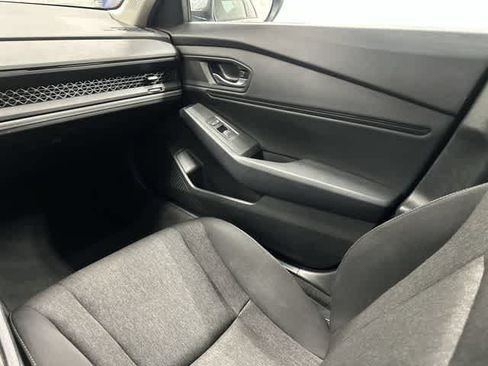 Used 2024 Honda Accord EX image 13