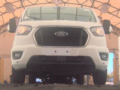 Used 2024 Ford Transit 350 XLT RWD image 8