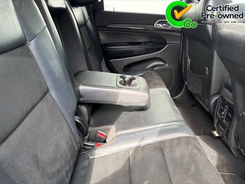 Used 2019 Jeep Grand Cherokee Altitude RWD image 25