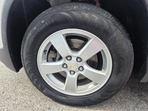 Used 2016 Chevrolet Trax LS AWD/4WD image 9