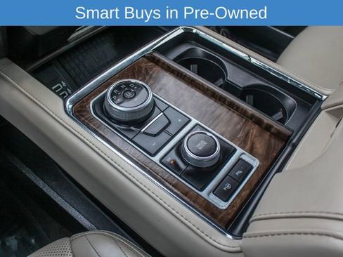 Used 2018 Ford Expedition Max Platinum w/ Cargo Package image 24