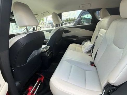 Used 2023 Lexus RX 350 FWD image 5