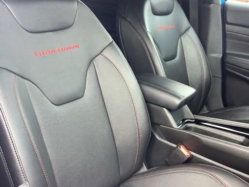 Certified 2025 Jeep Compass Trailhawk w/ Trailhawk Elite Group AWD/4WD image 17