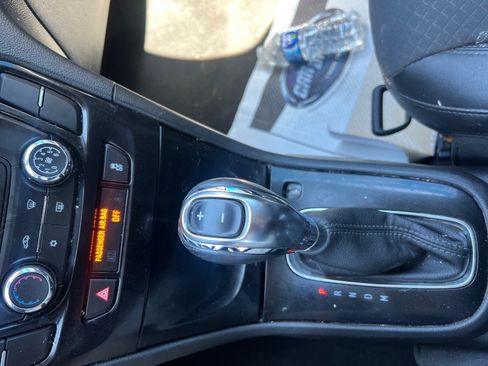 Used 2019 Buick Encore Preferred FWD image 13