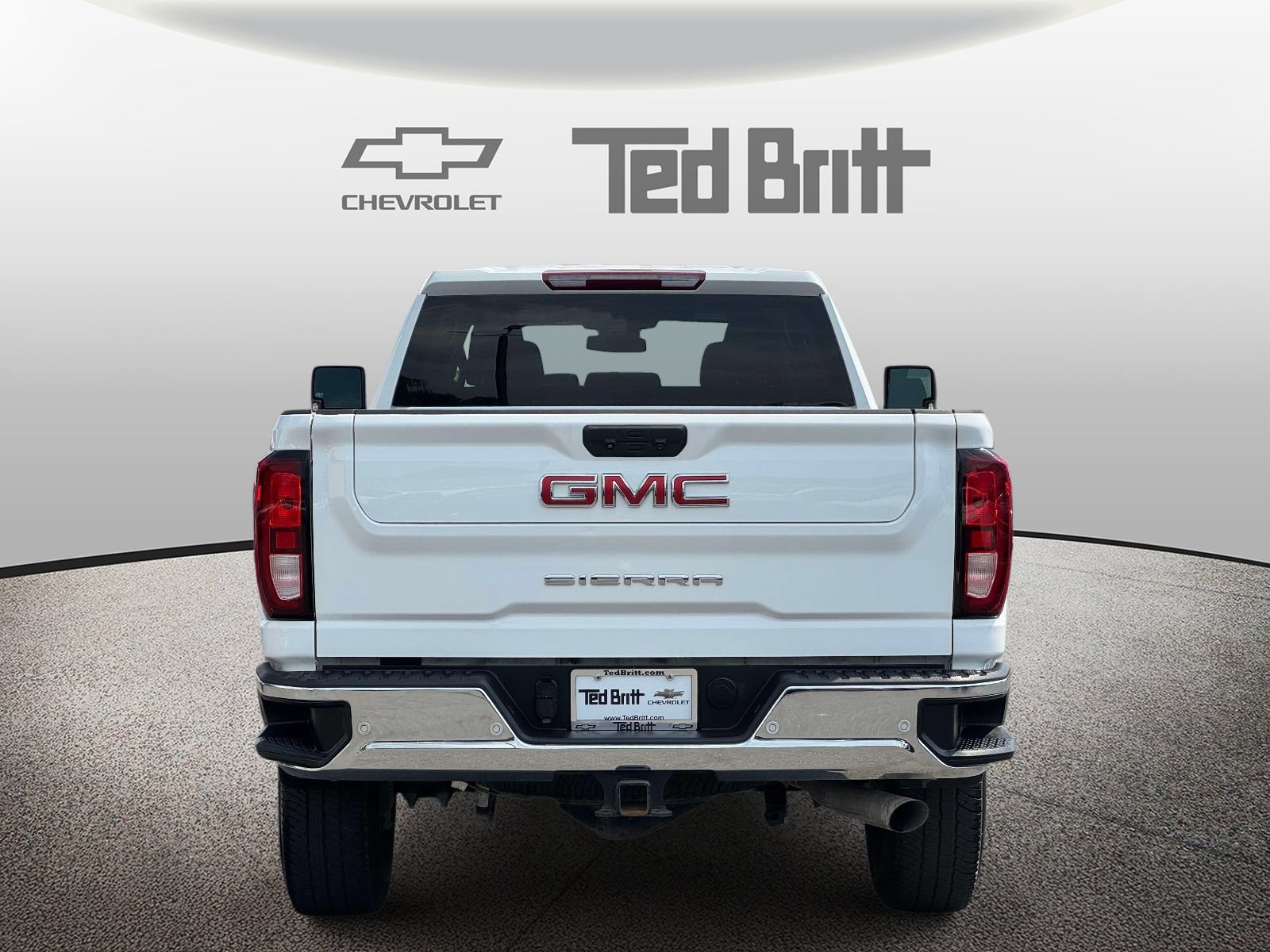 Certified 2024 GMC Sierra 3500 Pro RWD image 5