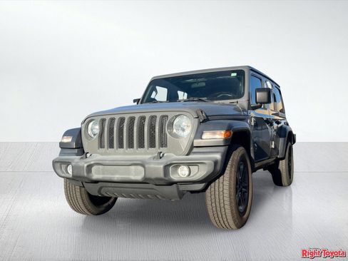 Used 2019 Jeep Wrangler Unlimited Sport S AWD/4WD image 2