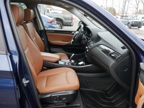Used 2017 BMW X3 xDrive28i image 29