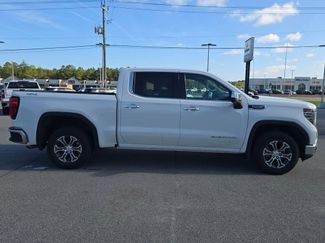 Used 2025 GMC Sierra 1500 SLT video 2