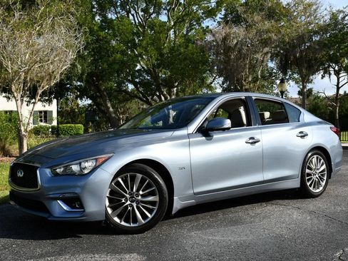 Used 2018 INFINITI Q50 Luxe w/ Sensory Package (Luxe) RWD image 20