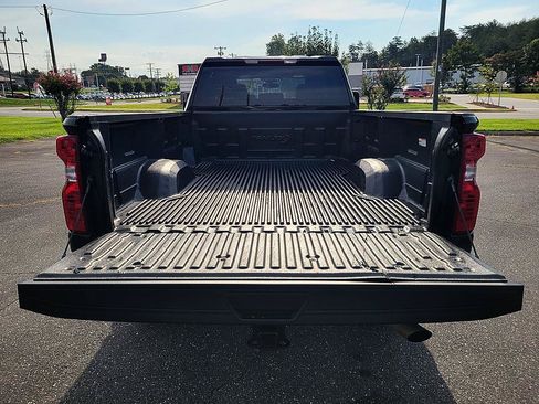 Used 2026 Chevrolet Silverado 2500 LT AWD/4WD image 14