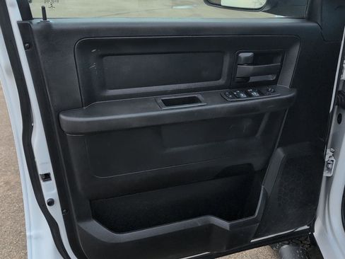 Used 2022 RAM 2500 Tradesman w/ Bed Utility Group image 19