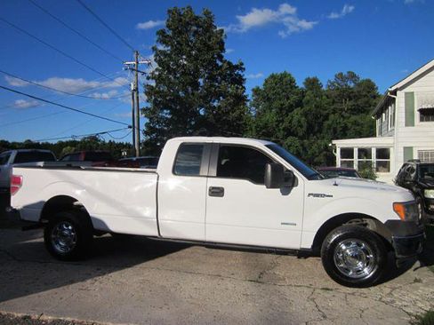 Used 2013 Ford F150 XL w/ Mid Equipment Group image 5