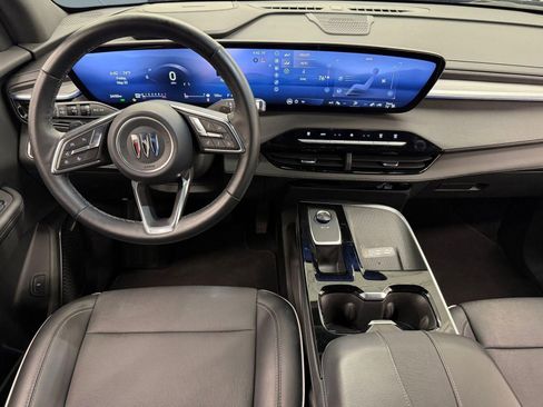 Used 2025 Buick Enclave Preferred AWD/4WD image 24
