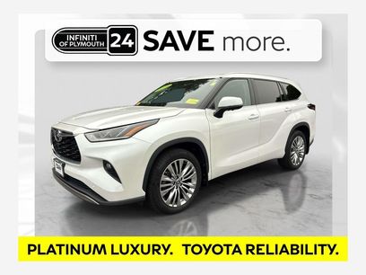 Used 2024 Toyota Highlander Platinum