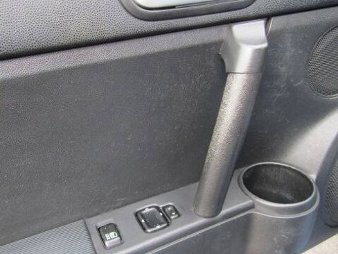 Used 2006 MAZDA MX-5 Miata Sport RWD image 14