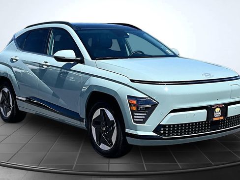 Used 2024 Hyundai Kona Limited FWD image 22