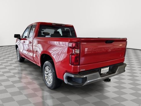 Used 2020 Chevrolet Silverado 1500 LT w/ Remote Start Package image 9