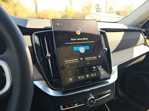 New 2026 Volvo XC90 B6 Core AWD/4WD image 25