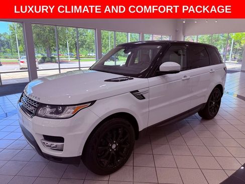 Used 2017 Land Rover Range Rover Sport HSE AWD/4WD image 3