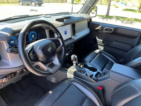 Used 2025 Ford Bronco Outer Banks AWD/4WD image 20