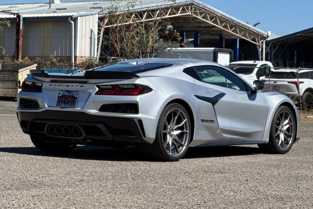 New 2027 Chevrolet Corvette Grand Sport RWD image 4
