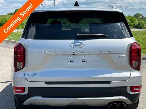 Used 2022 Hyundai Palisade SEL w/ 8P Bench Seat Package AWD/4WD image 3