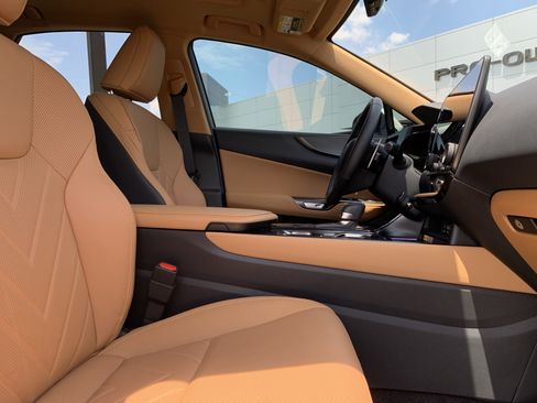 Used 2026 Lexus NX 450h+ AWD w/ Accessory Package (2T) image 35