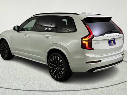 New 2026 Volvo XC90 T8 Ultra w/ Lounge Package AWD/4WD image 5