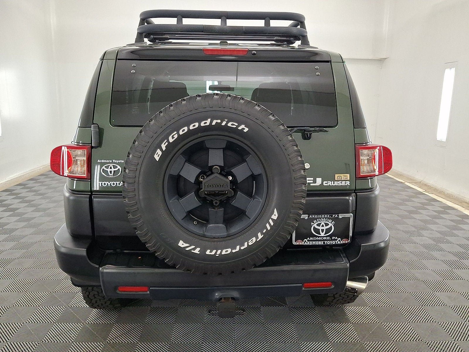 Used 2011 Toyota FJ Cruiser 4WD w/ Trail Teams Special Edition image 14