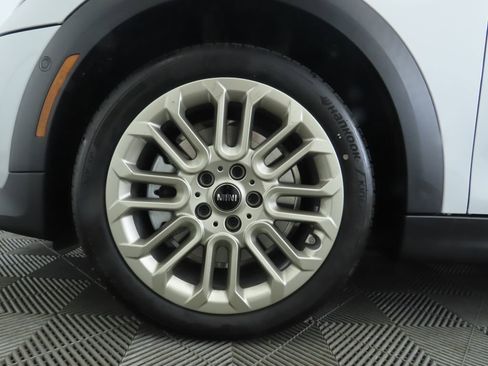 New 2026 MINI Cooper S image 32