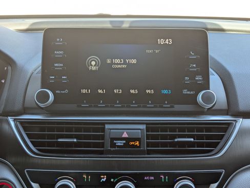 Used 2019 Honda Accord LX image 16