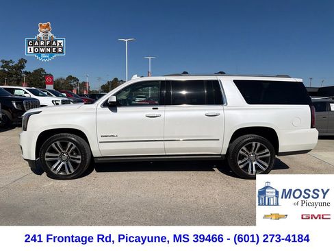 Used 2019 GMC Yukon XL Denali w/ Denali Ultimate Package image 2